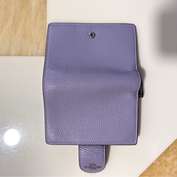 Coach Wallet - Picture 2 of 8